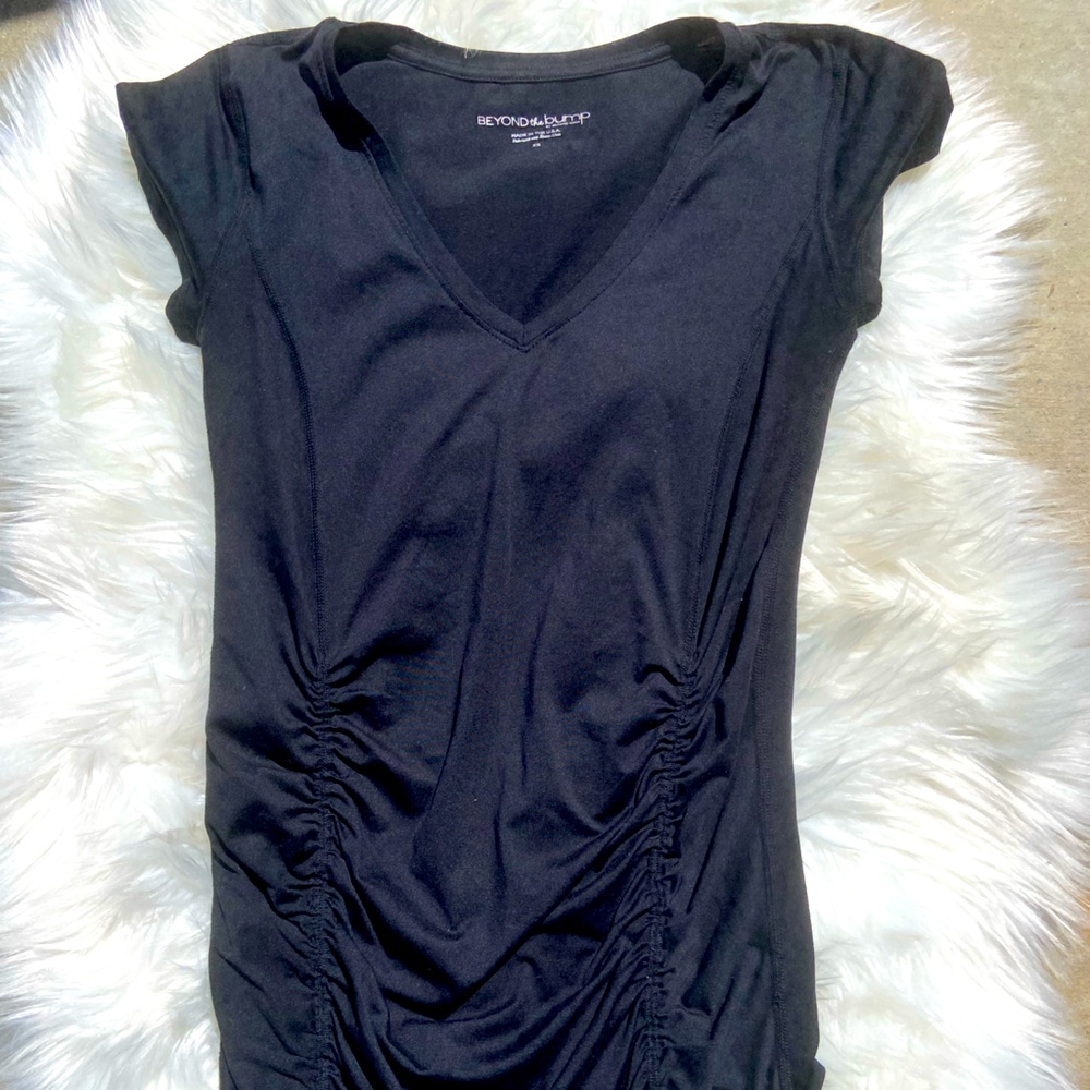 Beyond The Bump maternity workout top sz XS